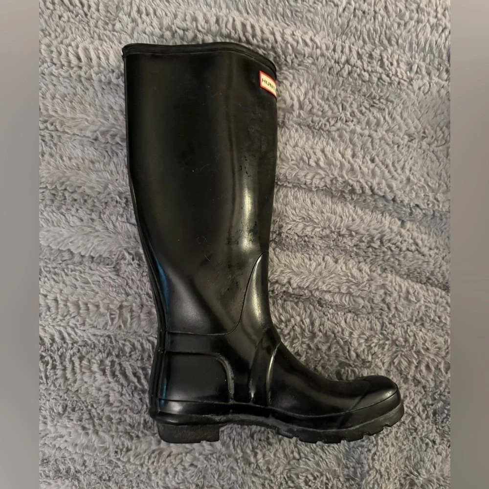 HUNTER Women’s Classic Black Tall Waterproof Boots Size 7